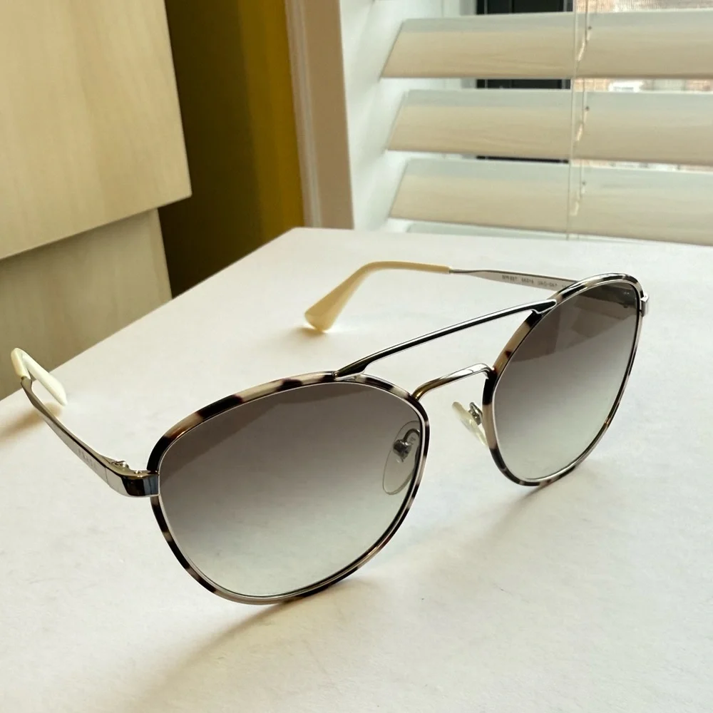 PRADA Women's Stylish Tortoiseshell Aviator Sunglasses with Light Lenses